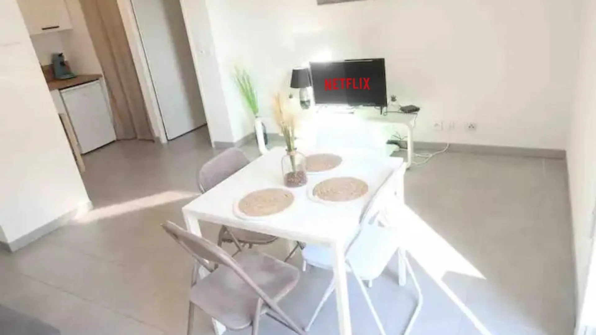 Logement Entier - Appartement T2 Confort - Toulouse - Balcon Amenage 0*,  Frankrike